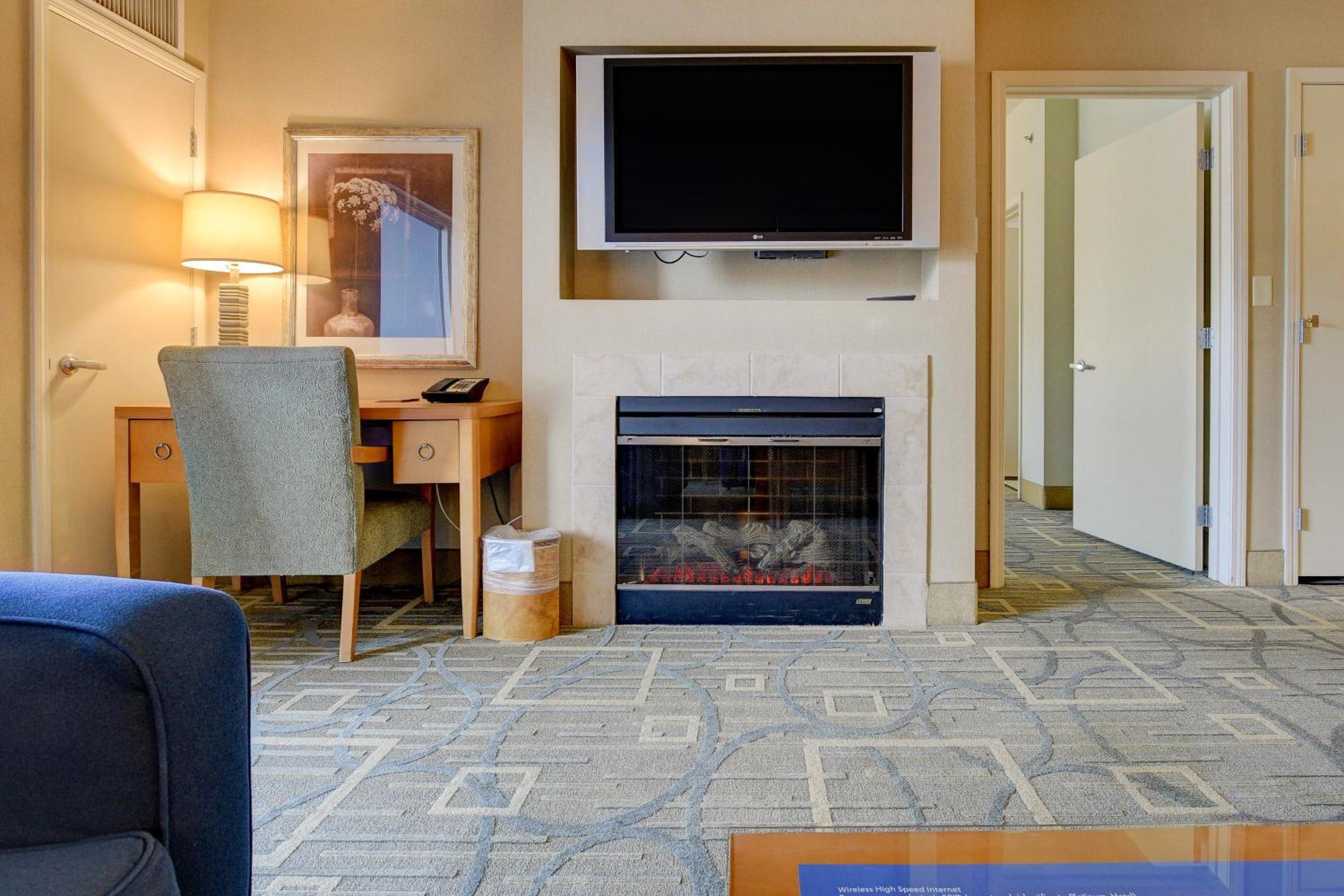 One-Bedroom Suite