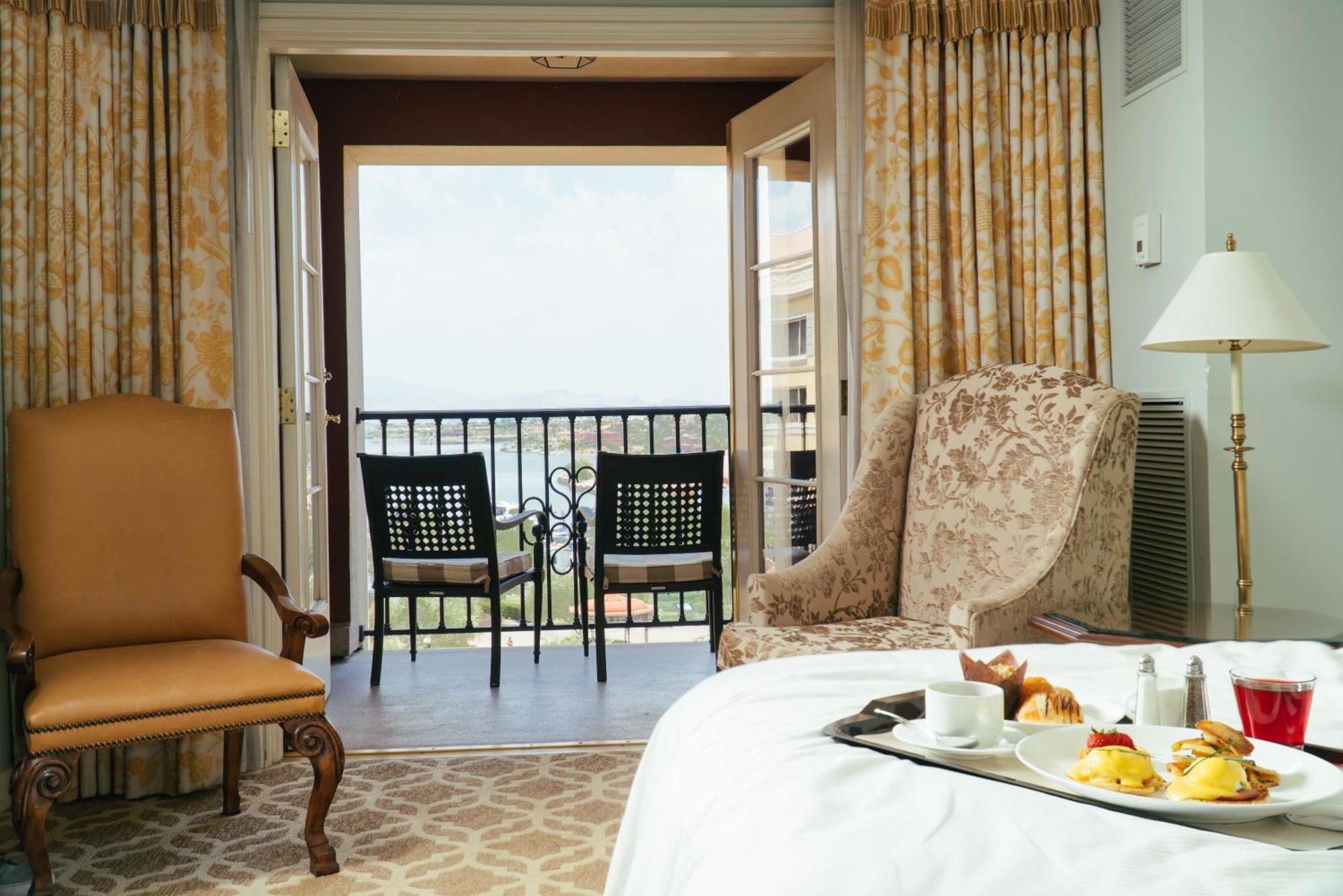 Presidential King Suite