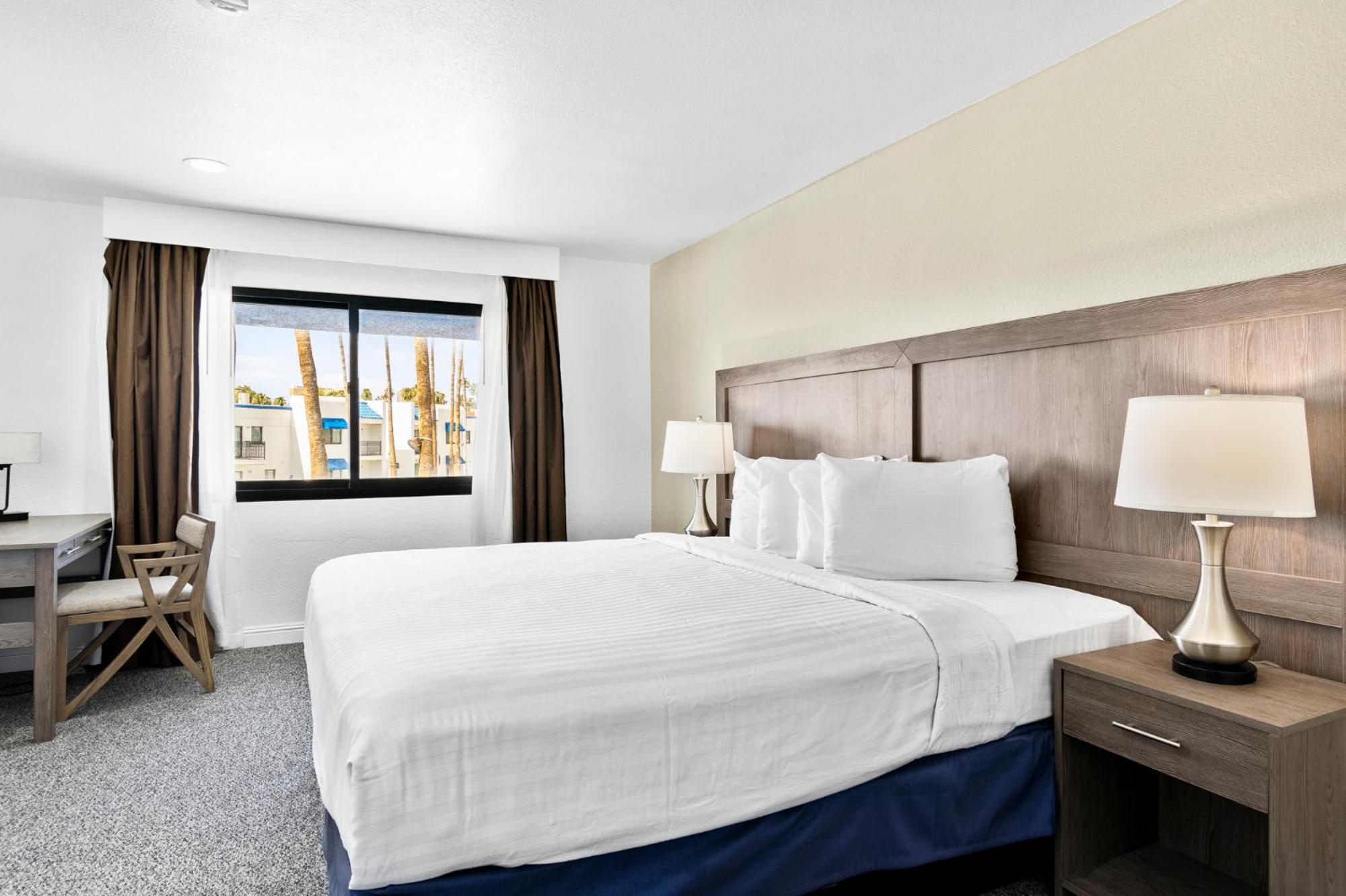 RKV KING ROOM WITH COURTYARD VIEW,1606553310:JPEG