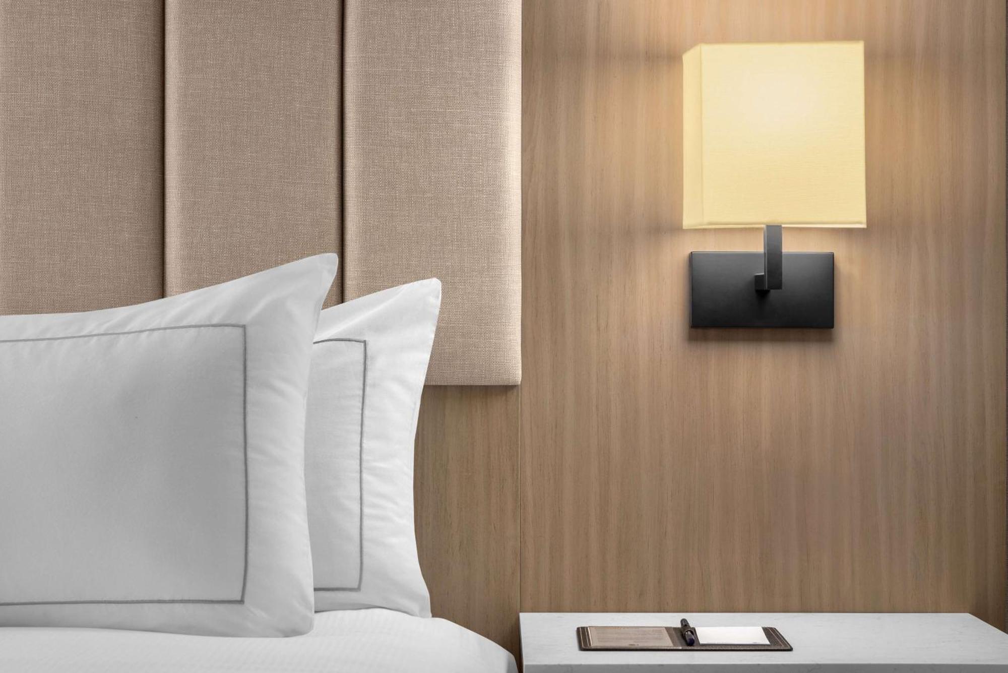 Deluxe Queen Room with Two Queen Beds