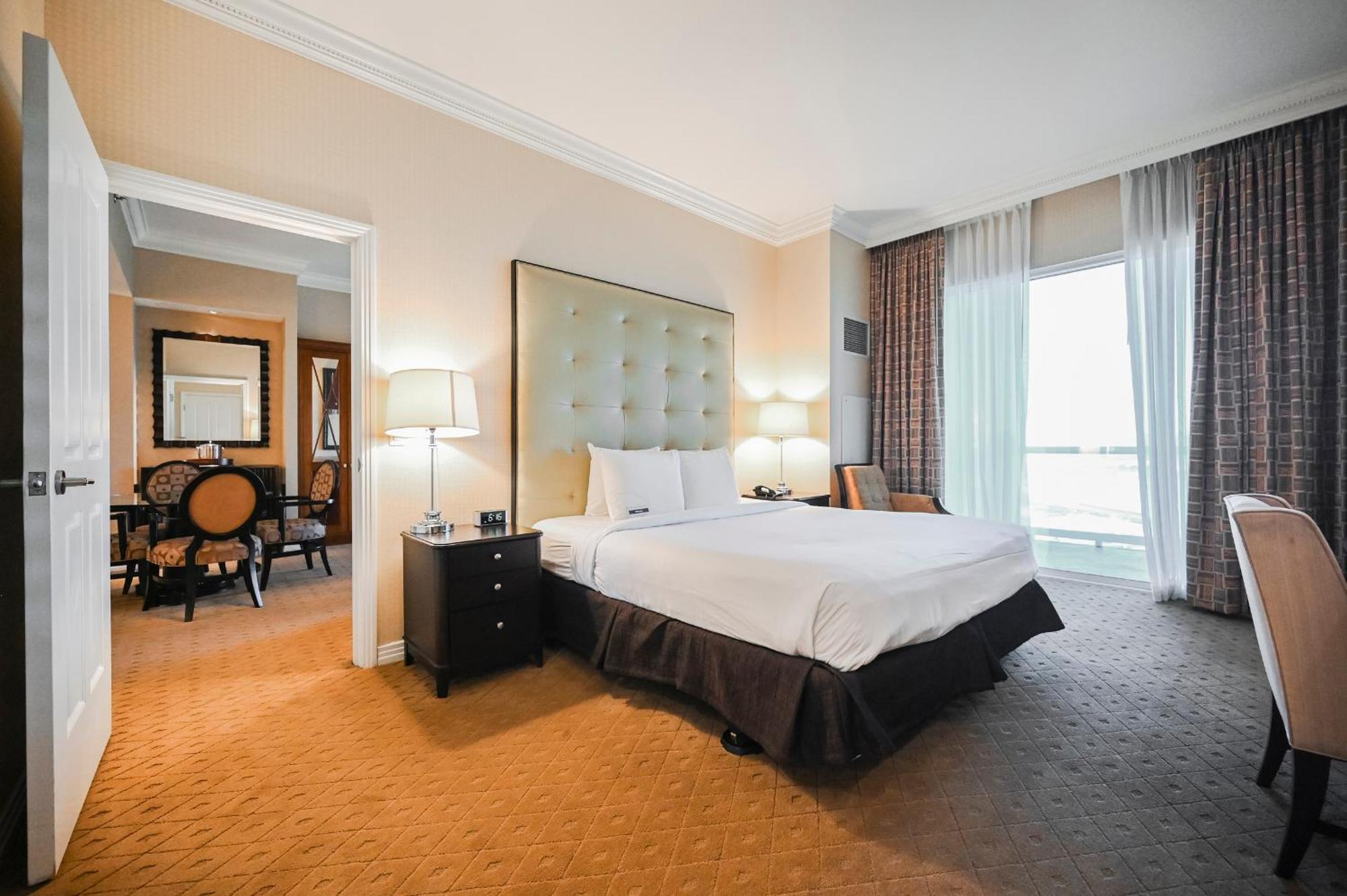 PH Floor One-Bedroom Balcony