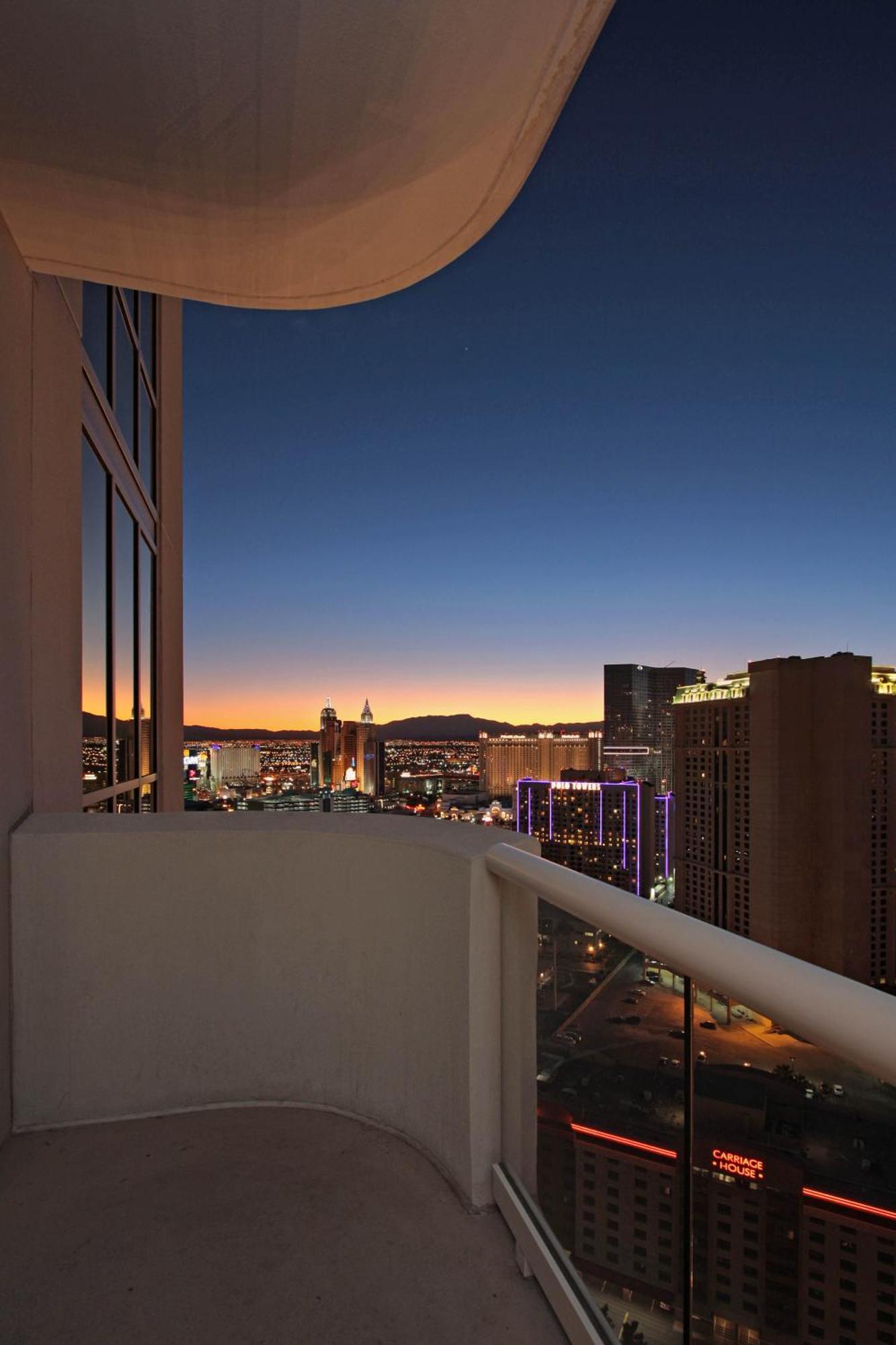 Junior Suite Balcony,682464183:JPEG