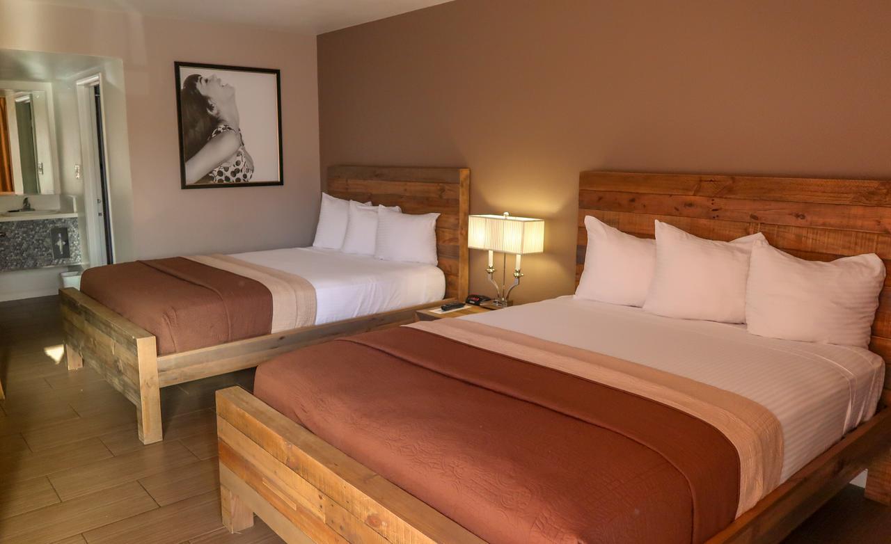 Standard Queen Room Two Queen Beds