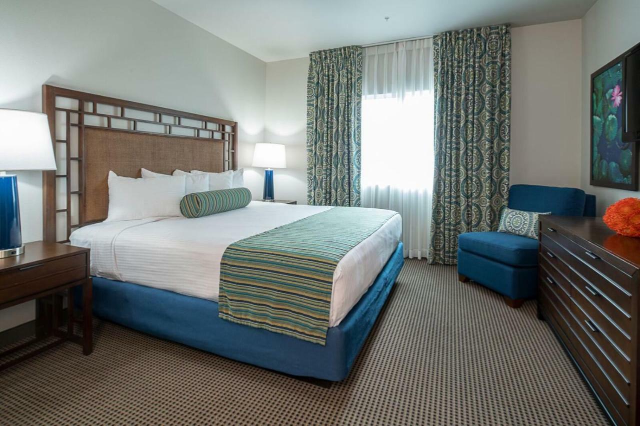 One-Bedroom Suite