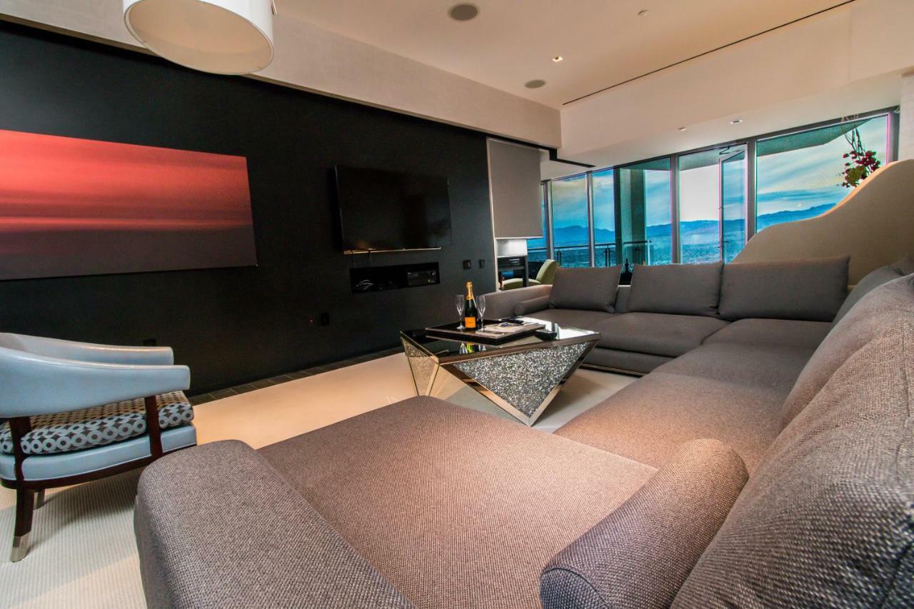 Penthouse Apartment