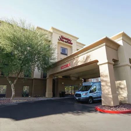 Hampton Inn & Suites Las Vegas Airport-3
