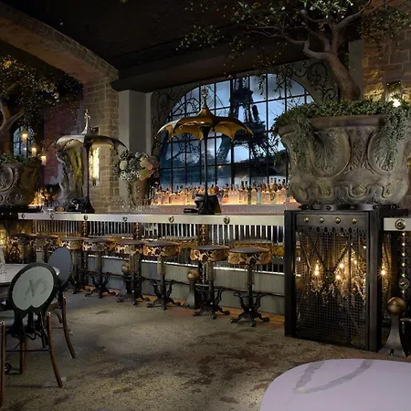 Paris Las Vegas Hotel & Casino (Adults Only)-3