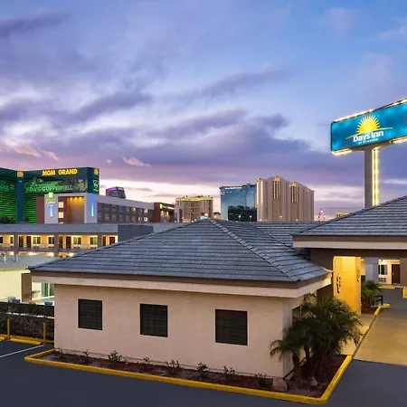 Days Inn By Wyndham Las Vegas Airport Near The Strip-3