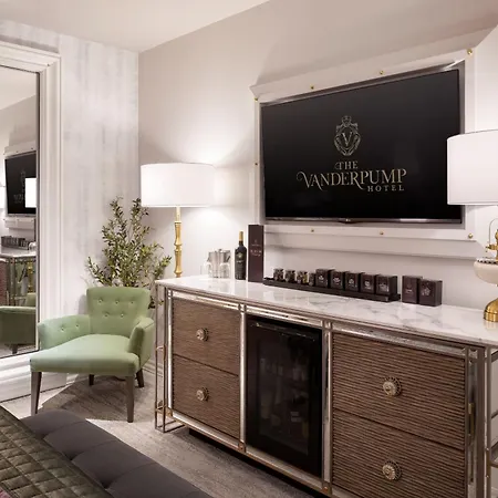 The Vanderpump Las Vegas Hotel & Casino - A Caesars Rewards Destination (Adults Only)-2