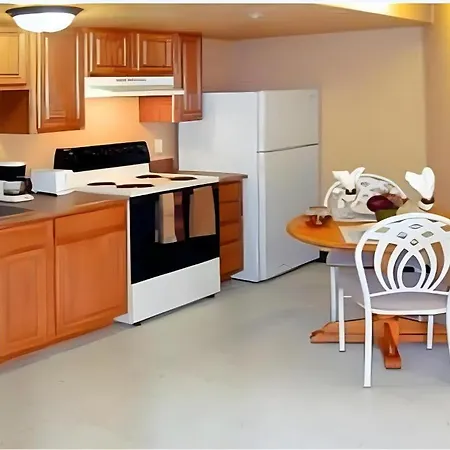 Nellis Suites At Main Gate Hotel-2