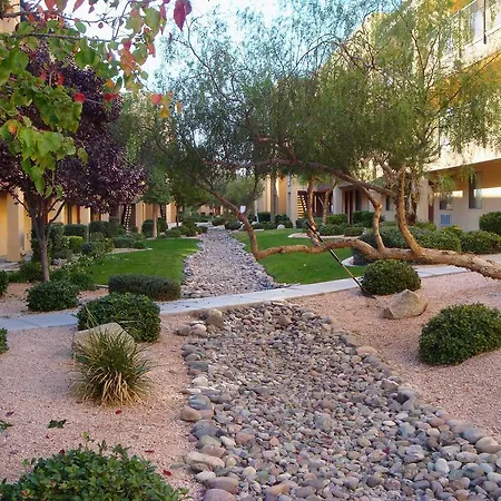 Emerald Suites South Las Vegas Boulevard-2