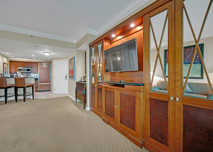 Kintsugi Retreat-Condo-Stripview-No Resort Fee Las Vegas